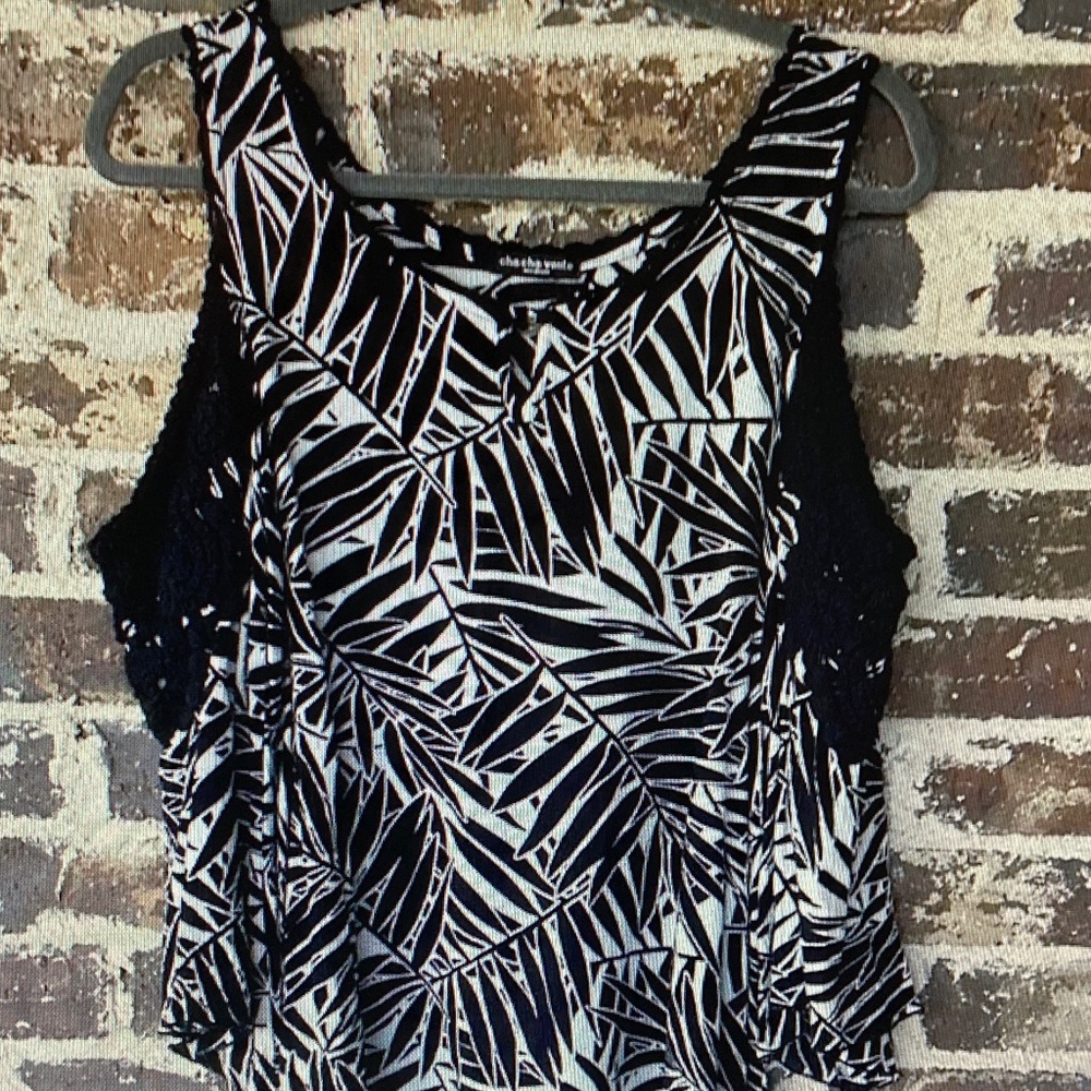 Chico's Black & White Leaf-Print Crochet-Trim Tank